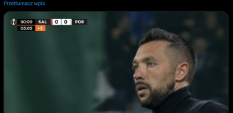MINA TRENERA FC Porto po golu jego drużyny w 94. minucie meczu xD